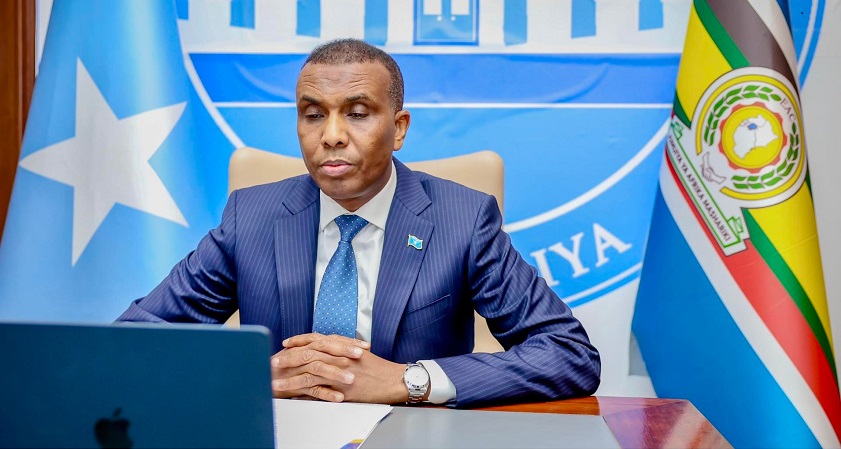 RW Xamse oo ka qaybgalay kulanka EAC iyo SADC.jpg